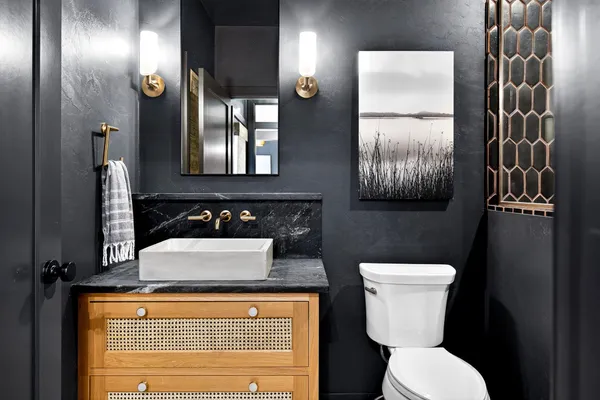 $1,200,000 | 30 Golden Wheat Lane, Wrightstown, WI 54180