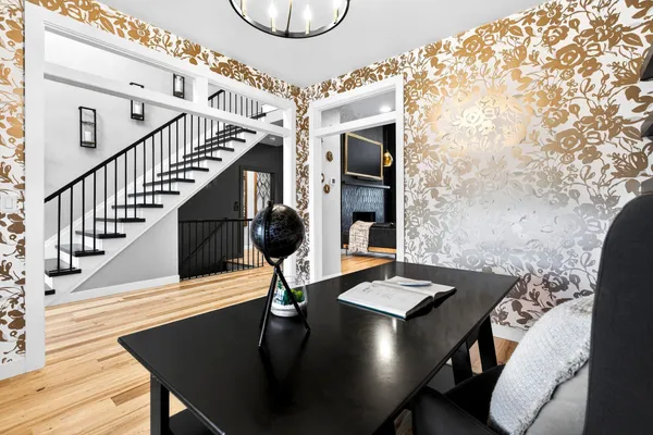 $1,200,000 | 30 Golden Wheat Lane, Wrightstown, WI 54180