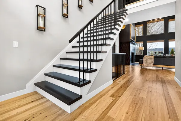 $1,200,000 | 30 Golden Wheat Lane, Wrightstown, WI 54180