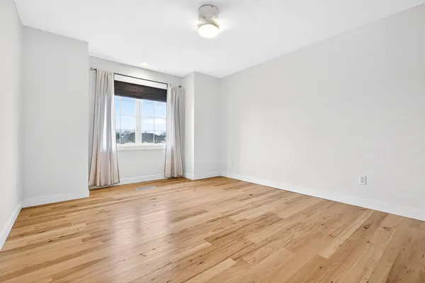 $1,200,000 | 30 Golden Wheat Lane, Wrightstown, WI 54180