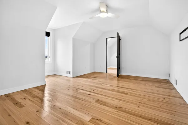 $1,200,000 | 30 Golden Wheat Lane, Wrightstown, WI 54180