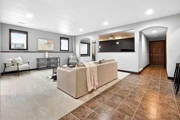$1,200,000 | 30 Golden Wheat Lane, Wrightstown, WI 54180