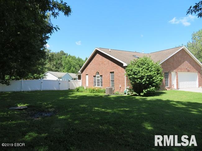 1708 Oakshire Road Marion, IL 62959 - Photo 28 of 28 Gallery Image 28