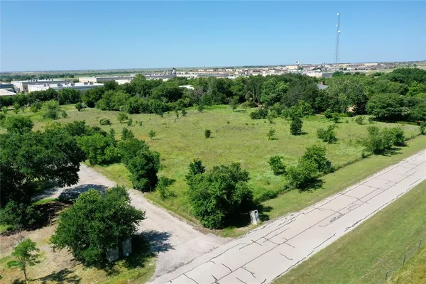 $475,000 | 6767 Silver Saddle Road, Fort Worth, TX 76126