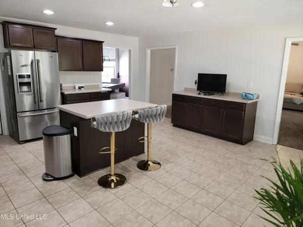 $365,000 | 9598 Nielsen Drive, Olive Branch, MS 38654