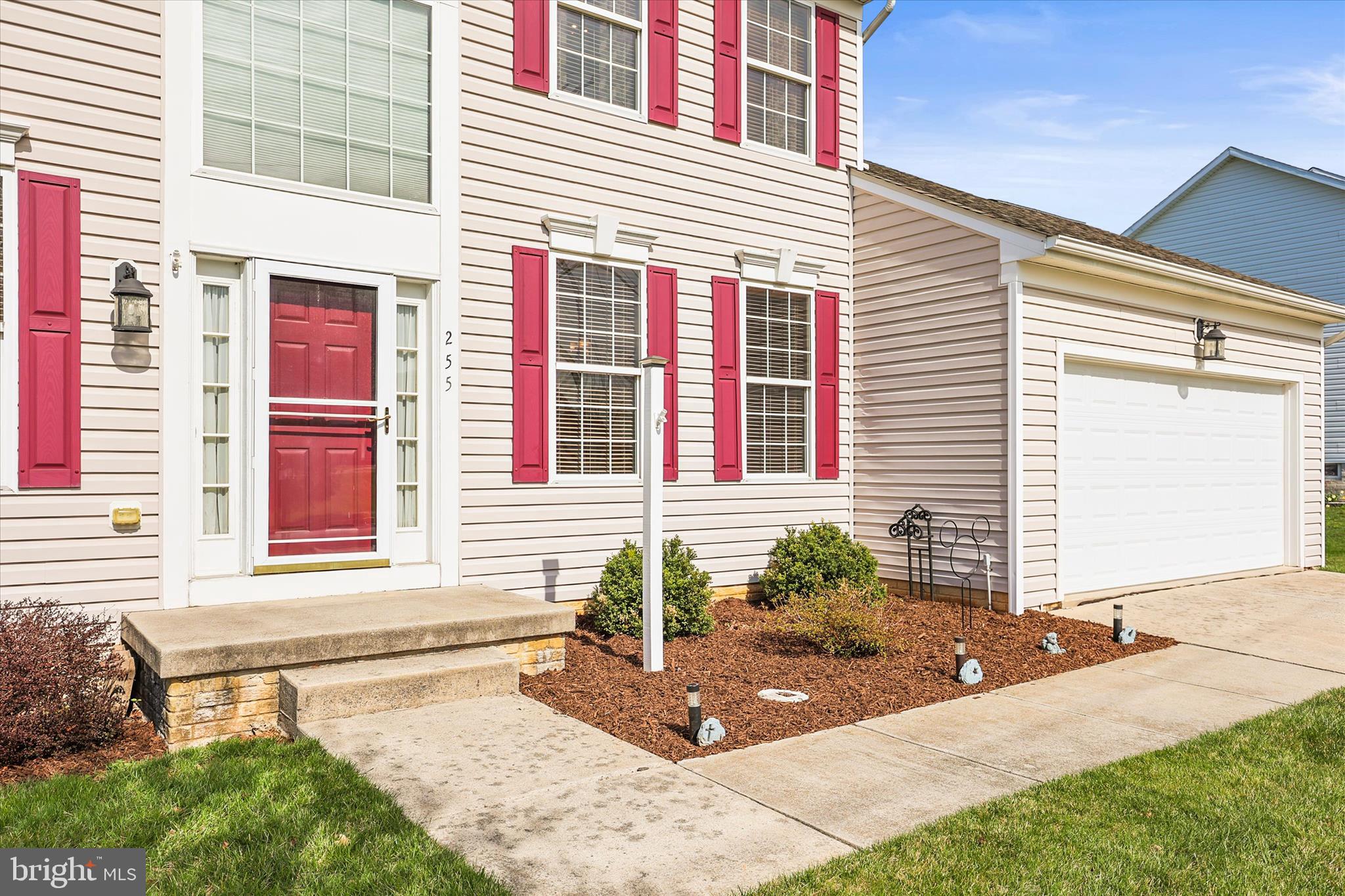 255 Sunset Drive Hanover, PA 17331 - Photo 4 of 51