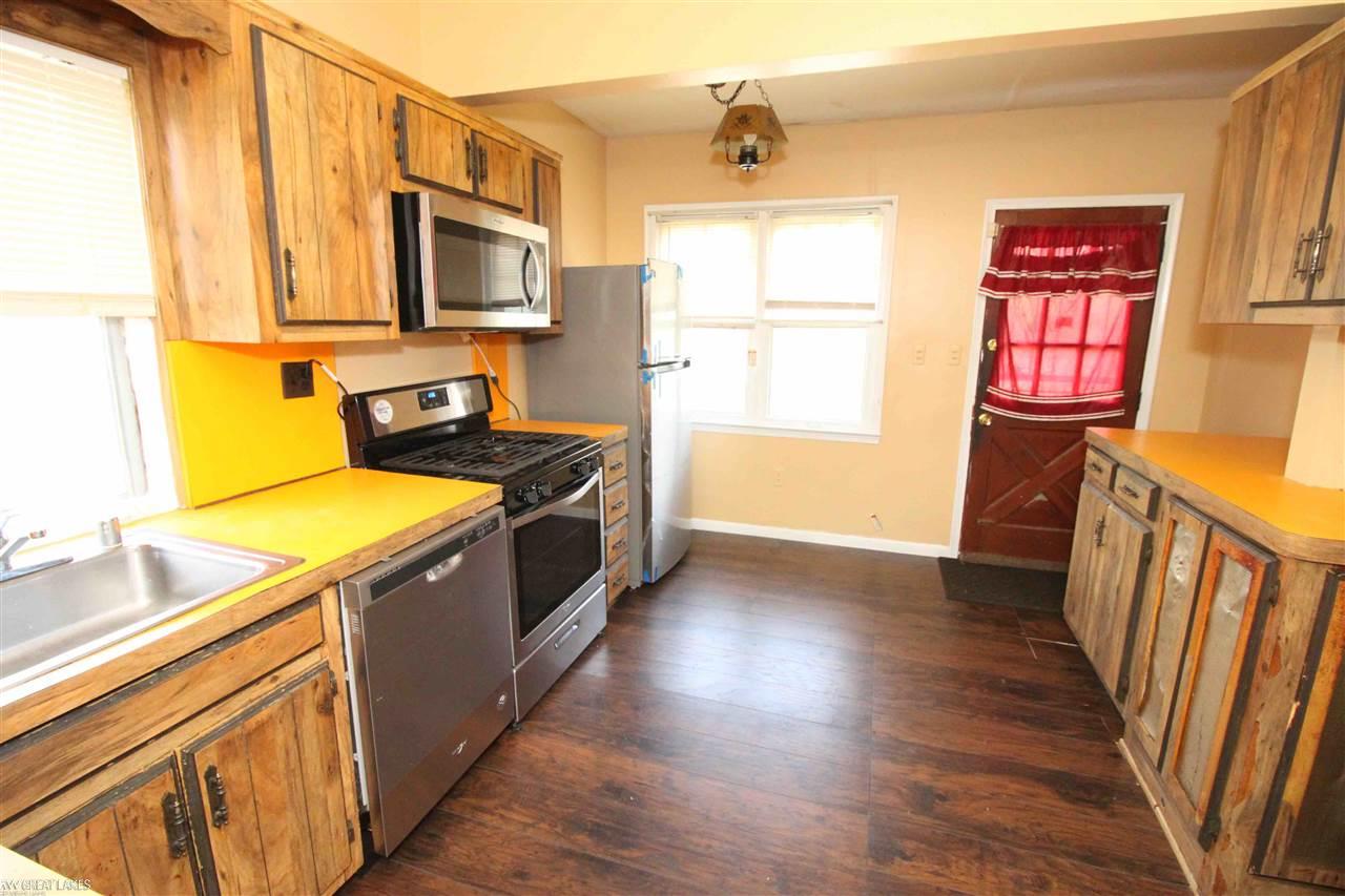 3492 Devonshire Road Detroit, MI 48224 - Photo 20 of 45 50027655-20.JPG