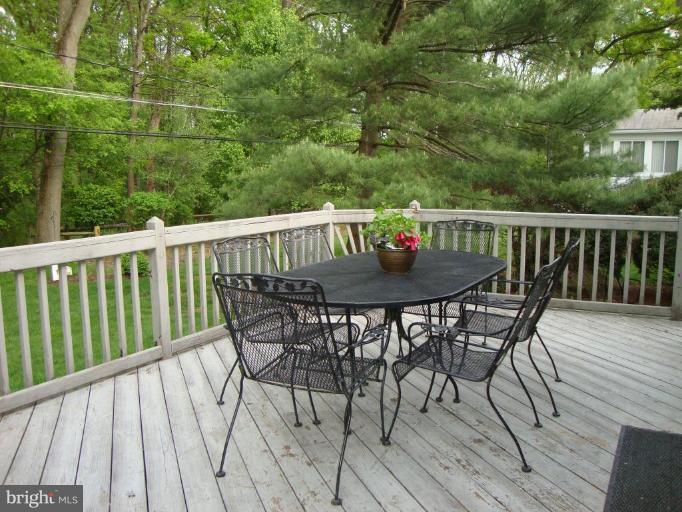 322 Felton Road Lutherville-Timonium, MD 21093 - Photo 20 of 30 Deck