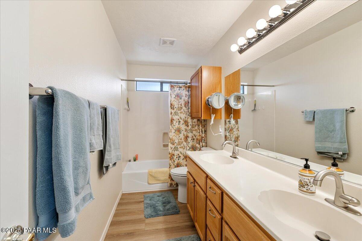 2880 Tolemac Way Prescott, AZ 86305 - Photo 23 of 49 23-Primary Bathroom