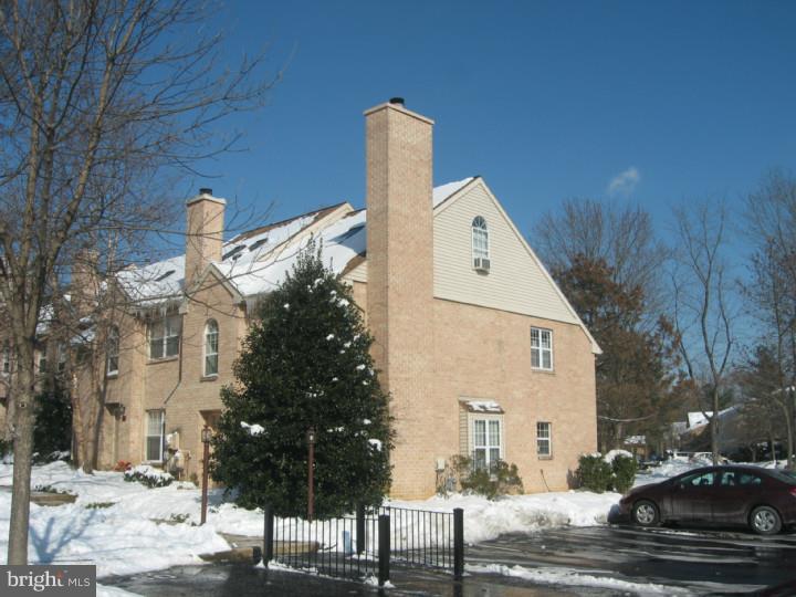 60 Rampart Drive Wayne, PA 19087 - Photo 3 of 19 Gallery Image 3