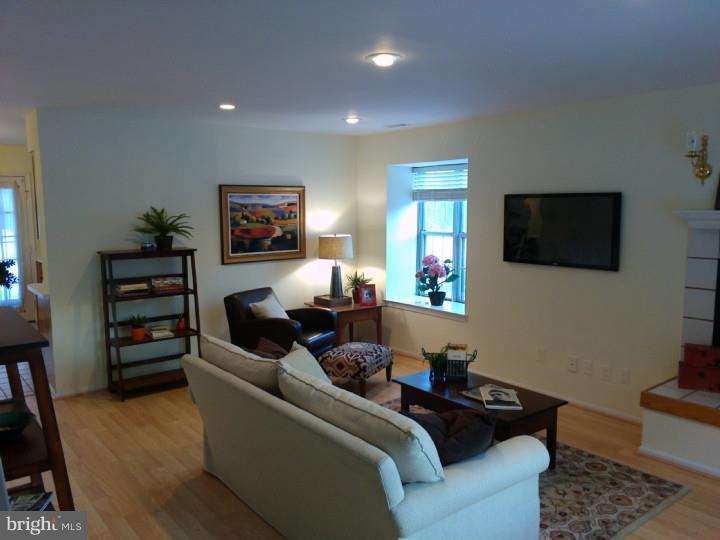 60 Rampart Drive Wayne, PA 19087 - Photo 5 of 19 Gallery Image 5