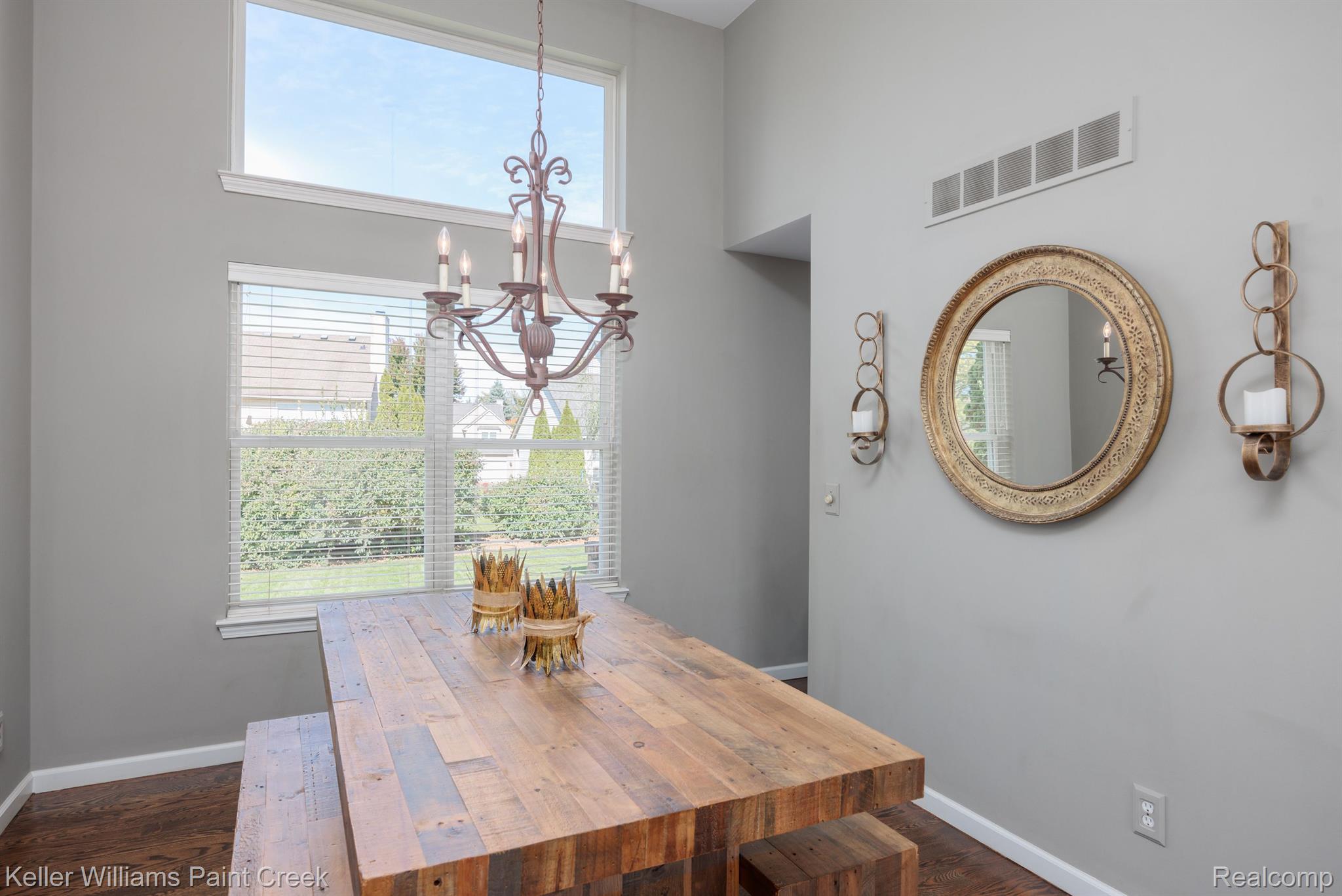 3566 Normandy Drive Rochester, MI 48306 - Photo 8 of 37 Gallery Image 8
