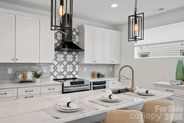 $699,000 | 306 Wesley Heights Way, Charlotte, NC 28208