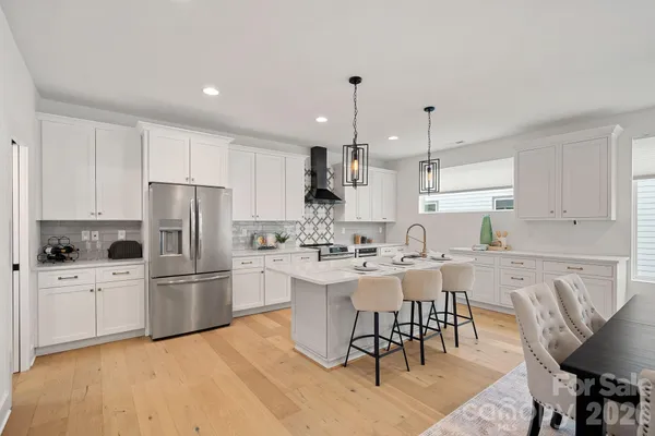 $699,000 | 306 Wesley Heights Way, Charlotte, NC 28208