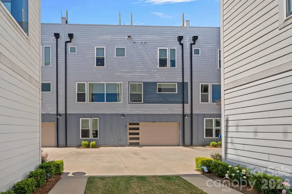 $699,000 | 306 Wesley Heights Way, Charlotte, NC 28208