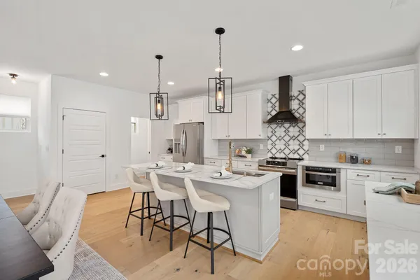 $699,000 | 306 Wesley Heights Way, Charlotte, NC 28208