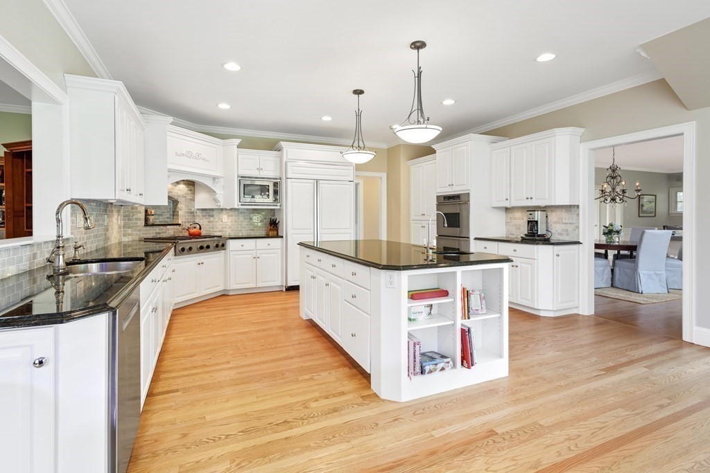 20 Maryknoll Drive Hingham, MA 02043 - Photo 11 of 41