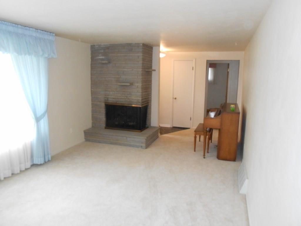 34 Buffalo Road North Washington, PA 15301 - Photo 5 of 23