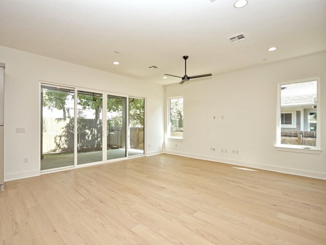 7500 St Cecelia Street Austin, TX 78757 - Photo 7 of 31 a view of an empty room with a window