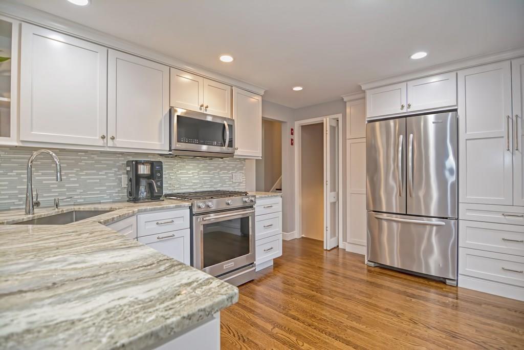 4 Sassamon Road Natick, MA 01760 - Photo 2 of 41 Gallery Image 2