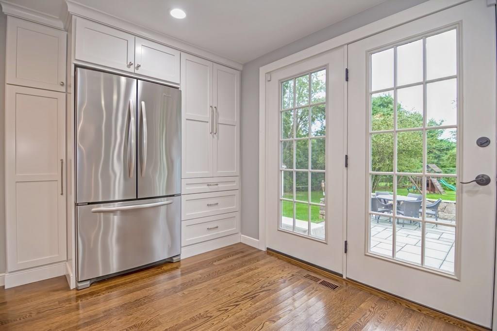 4 Sassamon Road Natick, MA 01760 - Photo 7 of 41 Gallery Image 7