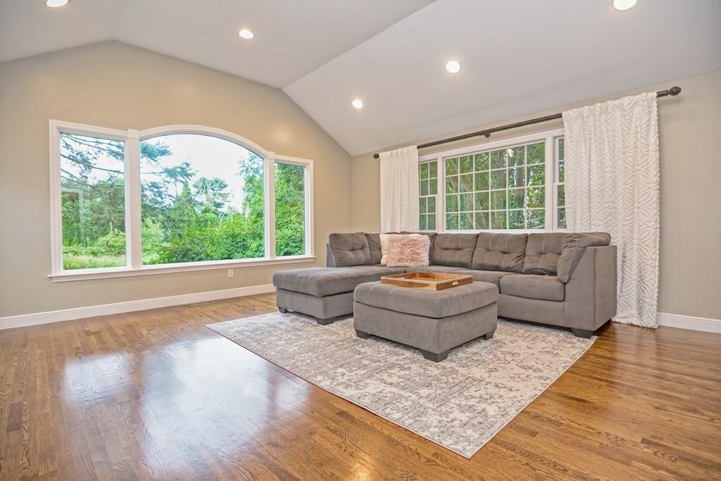 4 Sassamon Road Natick, MA 01760 - Photo 10 of 41 Gallery Image 10