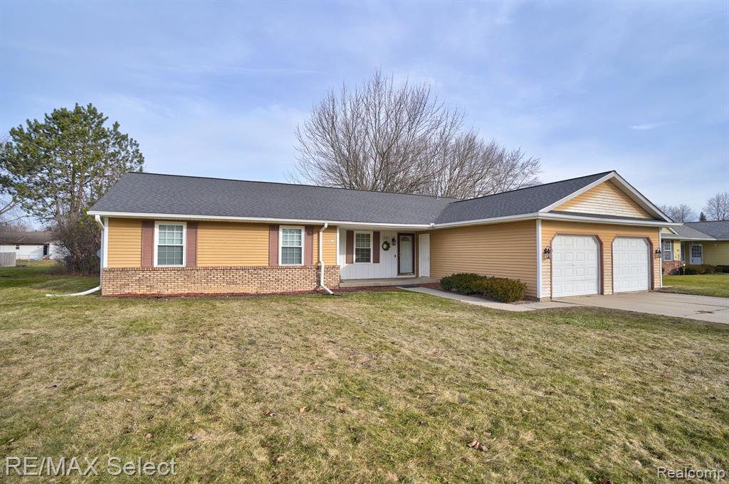 4602 Shattuck Road Saginaw, MI 48603 - Photo 2 of 49 Gallery Image 2