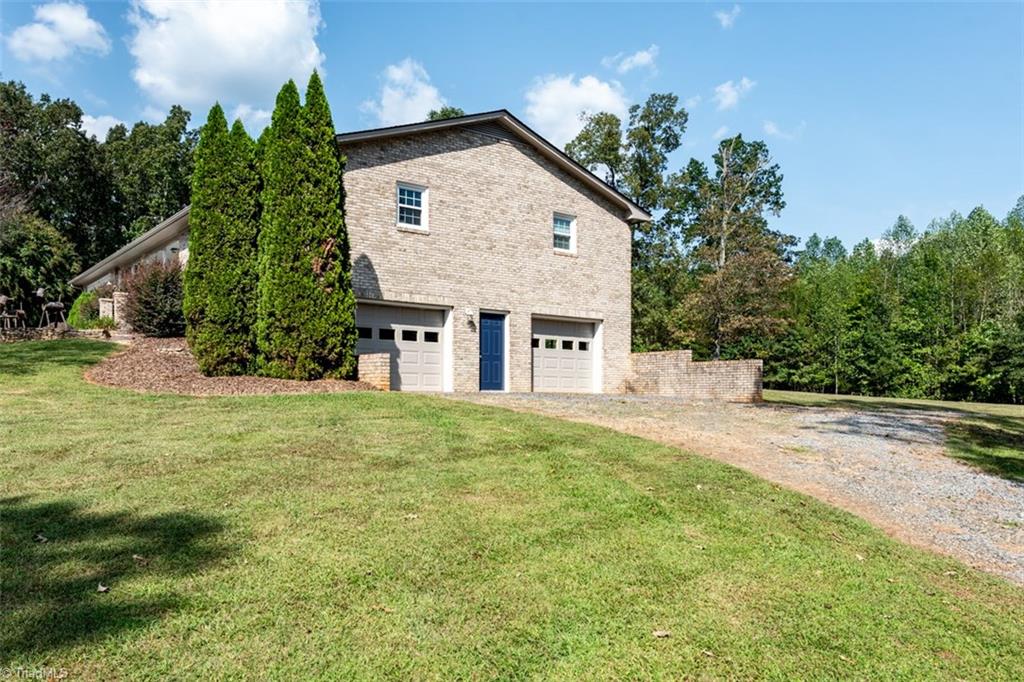 225 Rakestraw Road Stoneville, NC 27048 - Photo 23 of 30 Gallery Image 23