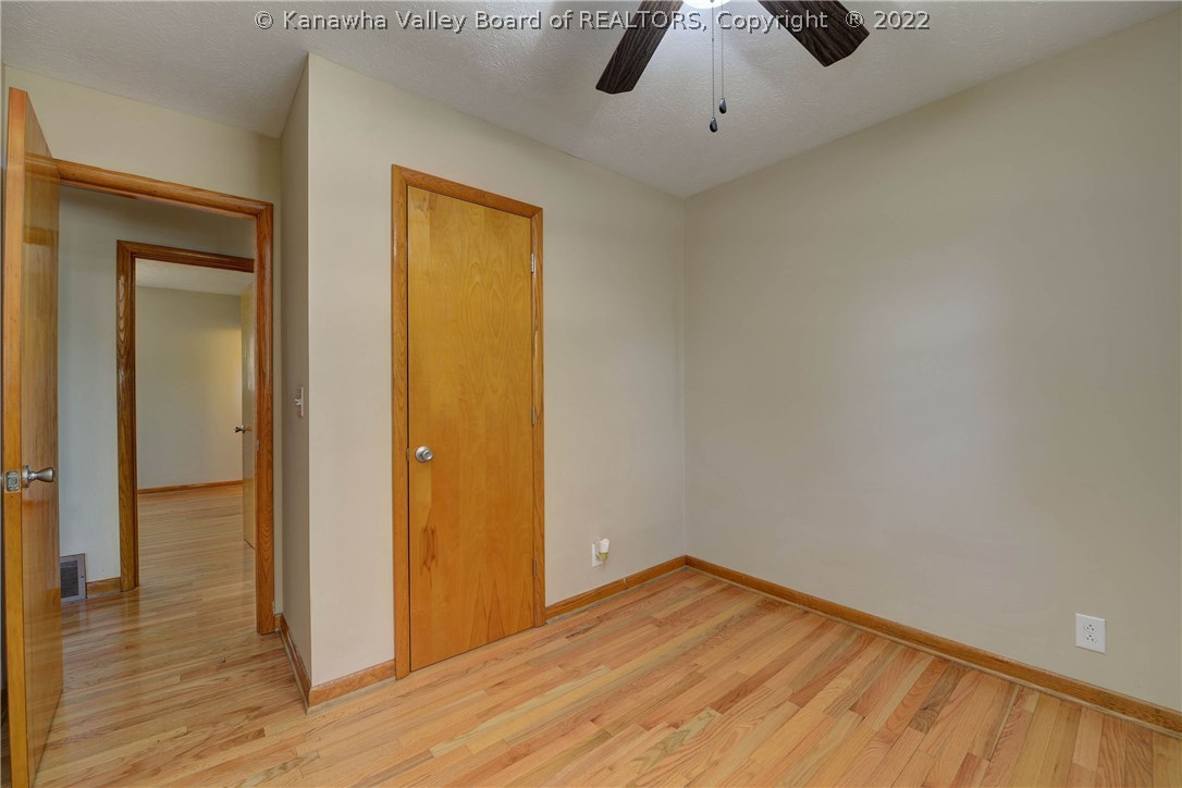 1031 Mount Vernon Road Hurricane, WV 25526 - Photo 14 of 29 BEDROOM 4