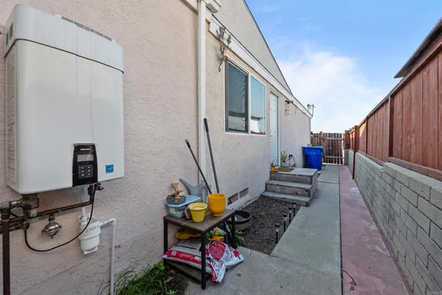 $4,995 | 5371 Saxon Street, San Diego, CA 92115