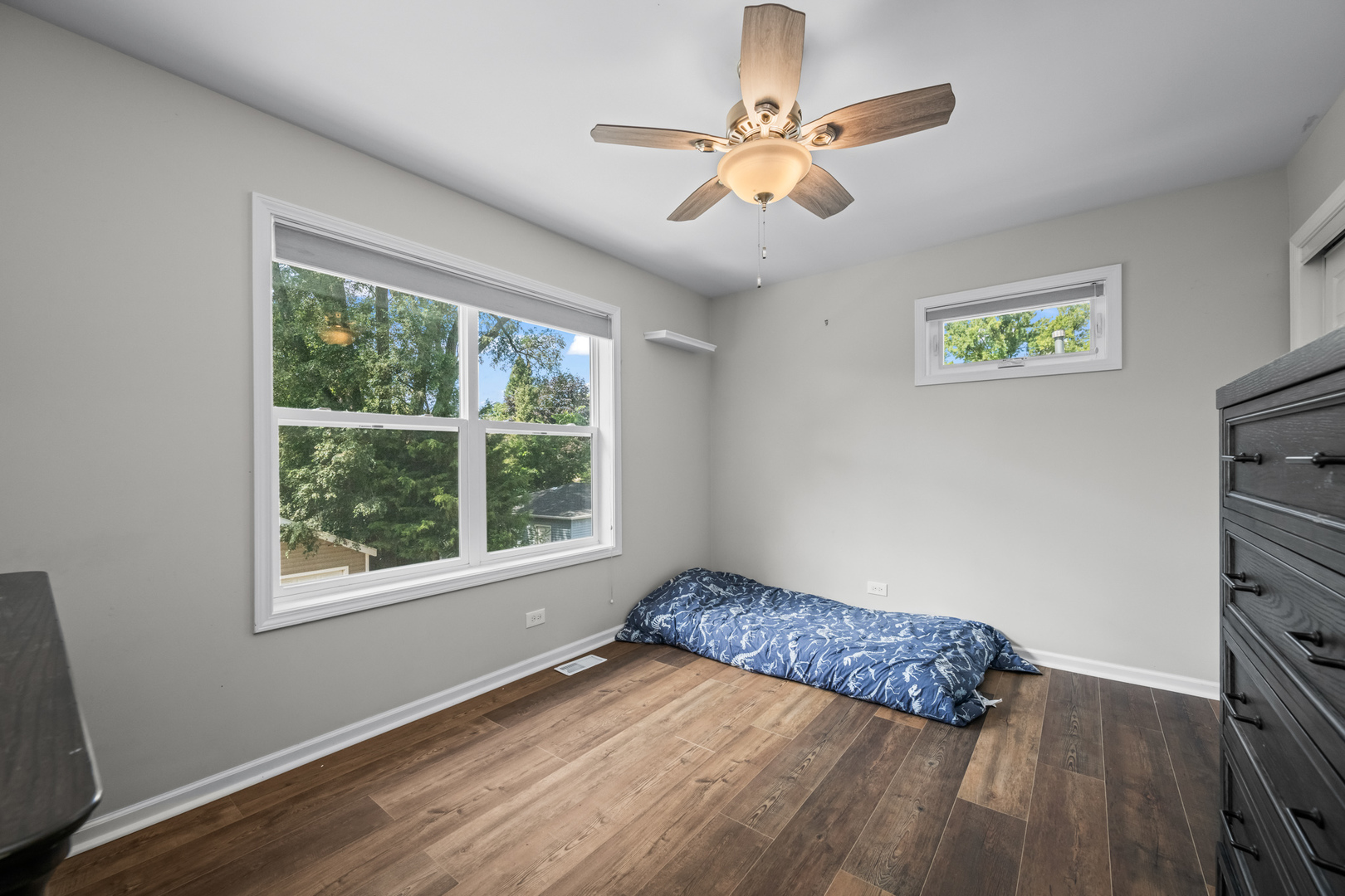 3403 Ridge Road Island Lake, IL 60042 - Photo 12 of 16 a living room with a bed furniture and a window