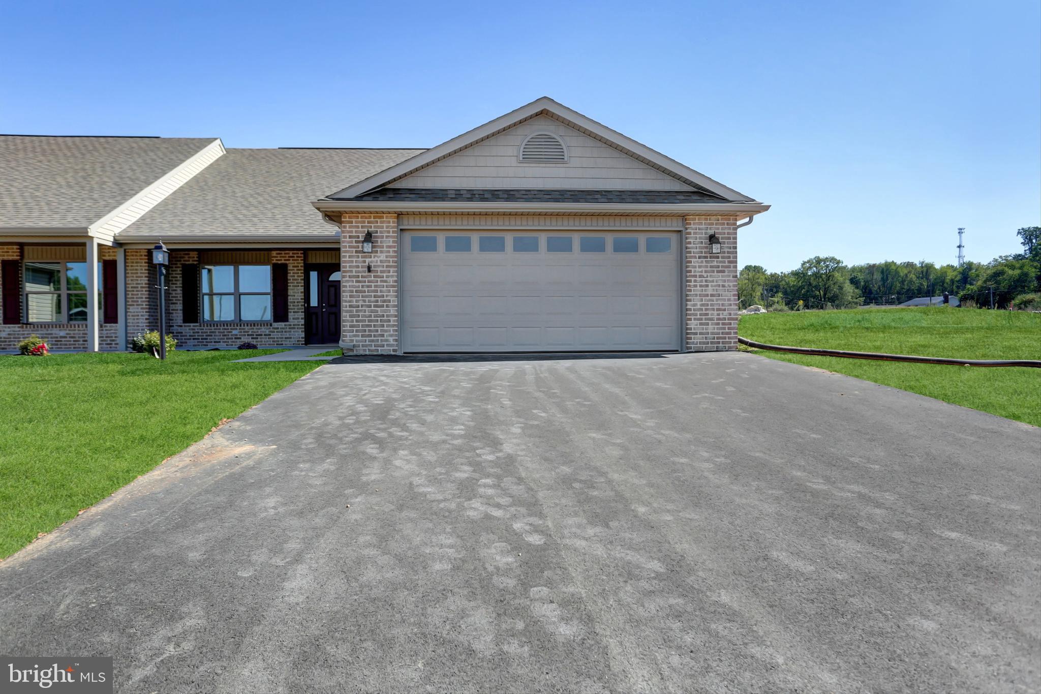 722 Rising Sun Lane Chambersburg, PA 17202 - Photo 5 of 33 Gallery Image 5