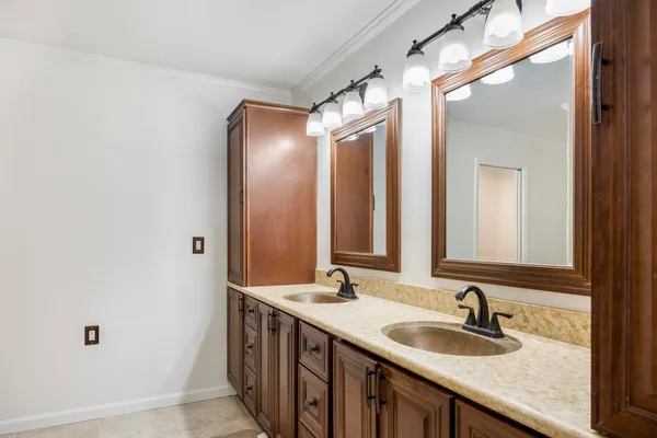 $749,000 | 903 Lighthouse Road, Fort Walton Beach, FL 32547