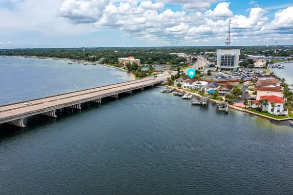 $749,000 | 903 Lighthouse Road, Fort Walton Beach, FL 32547