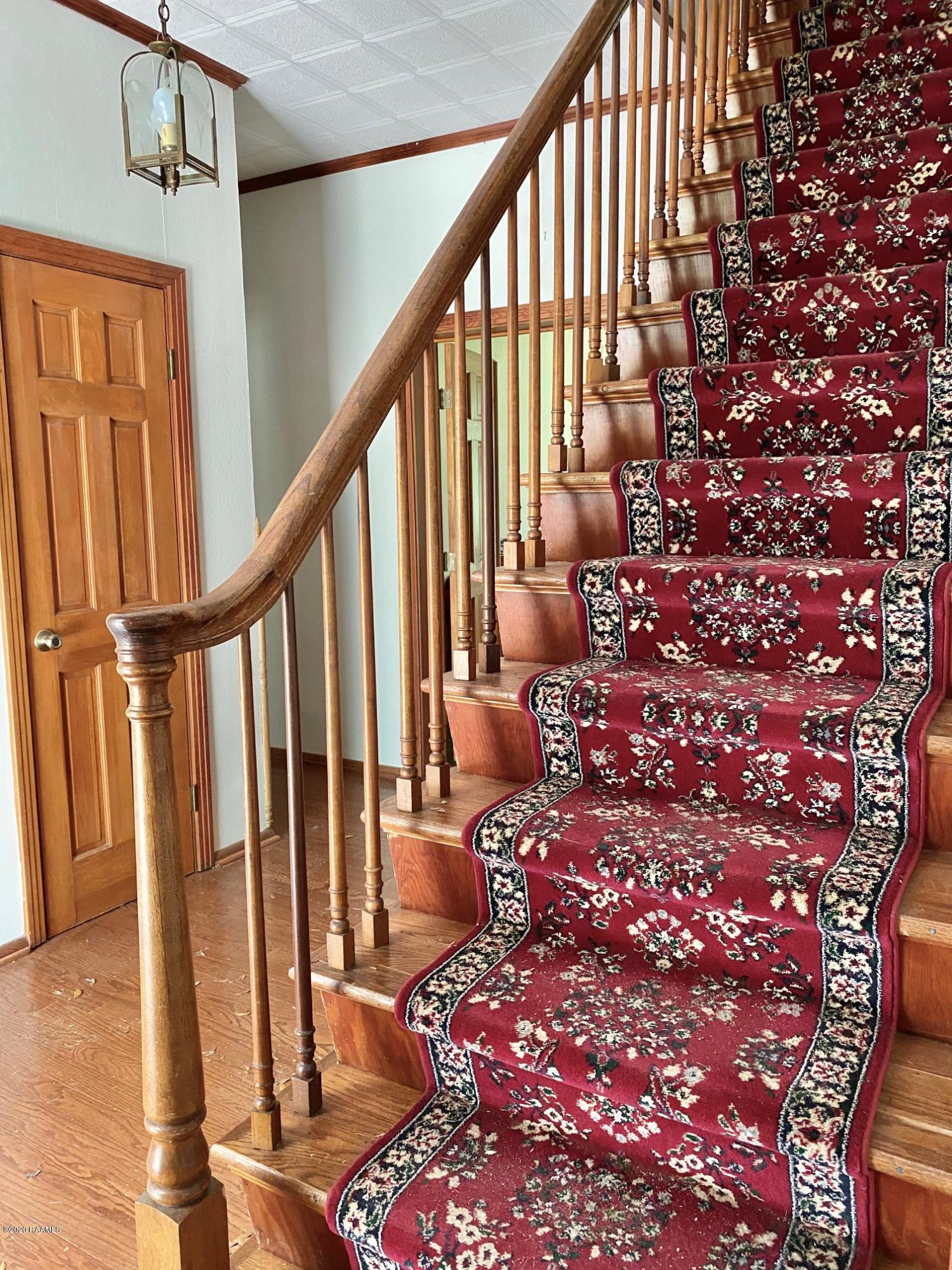 208 Charenton Road Baldwin, LA 70514 - Photo 11 of 32 Stairs