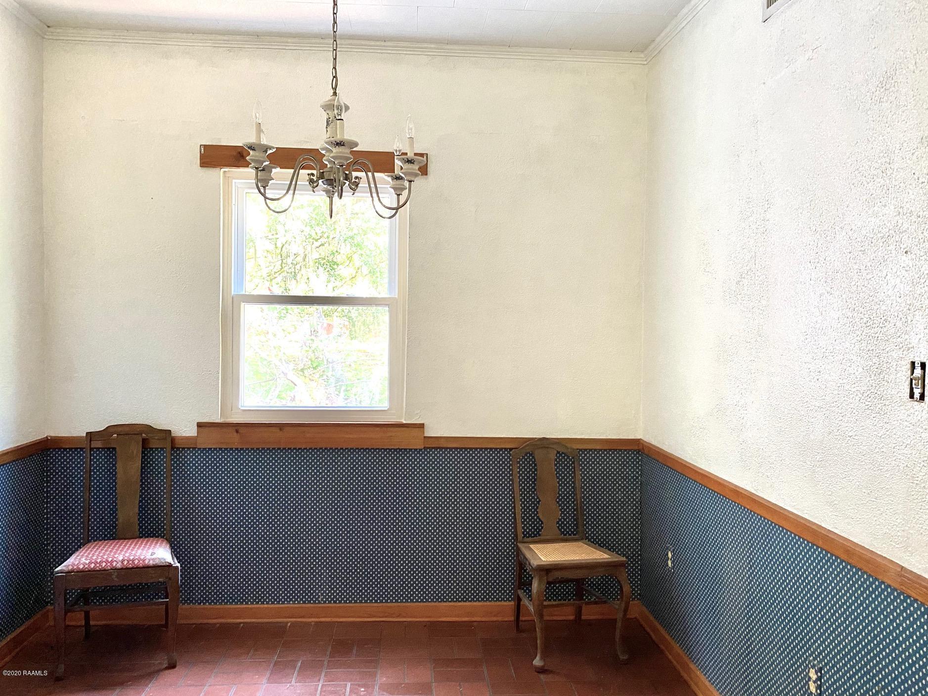 208 Charenton Road Baldwin, LA 70514 - Photo 9 of 32 Dining Room