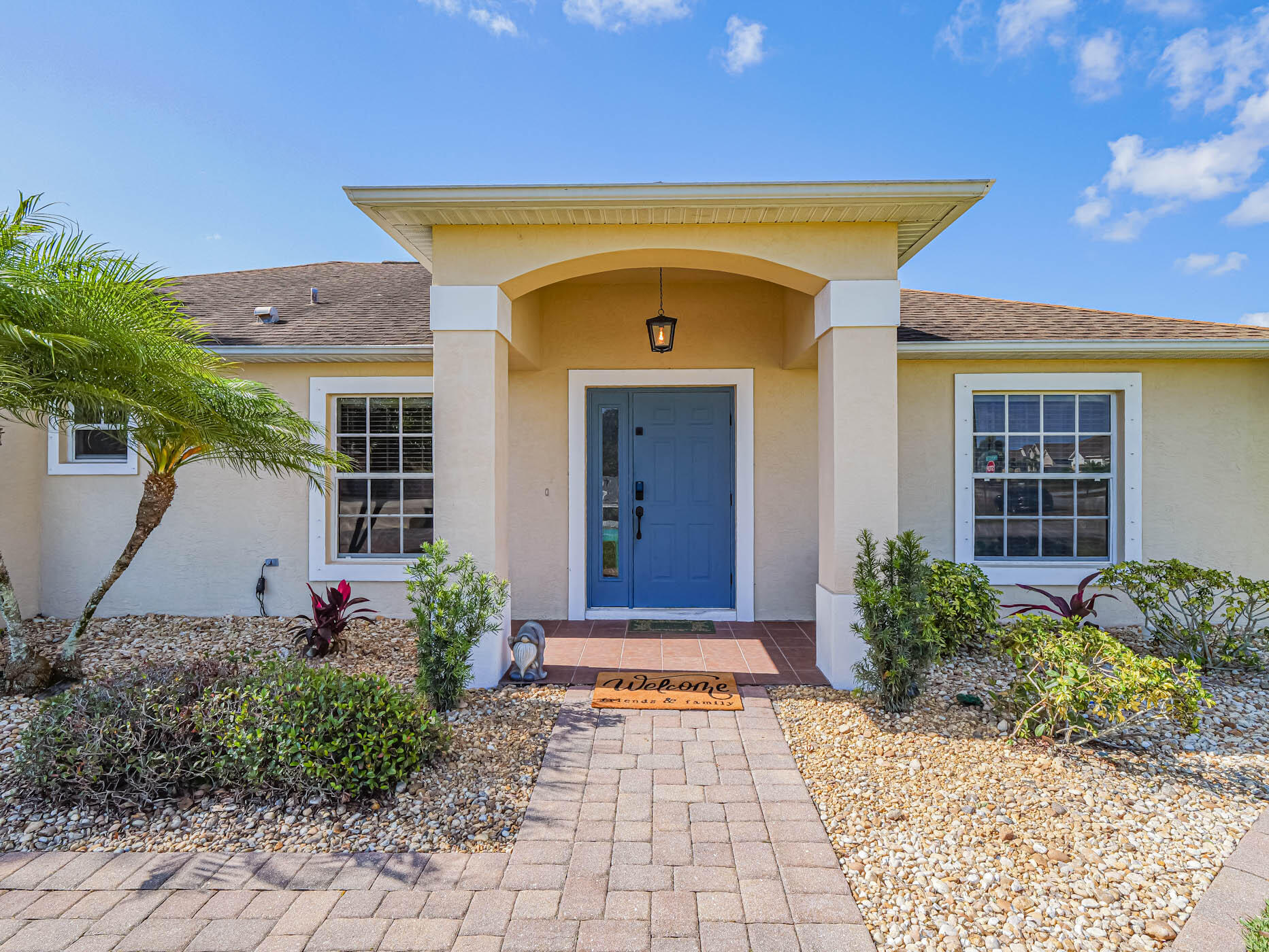 696 Southwest Jada Road Port St. Lucie, FL 34953 - Photo 2 of 38 Front View