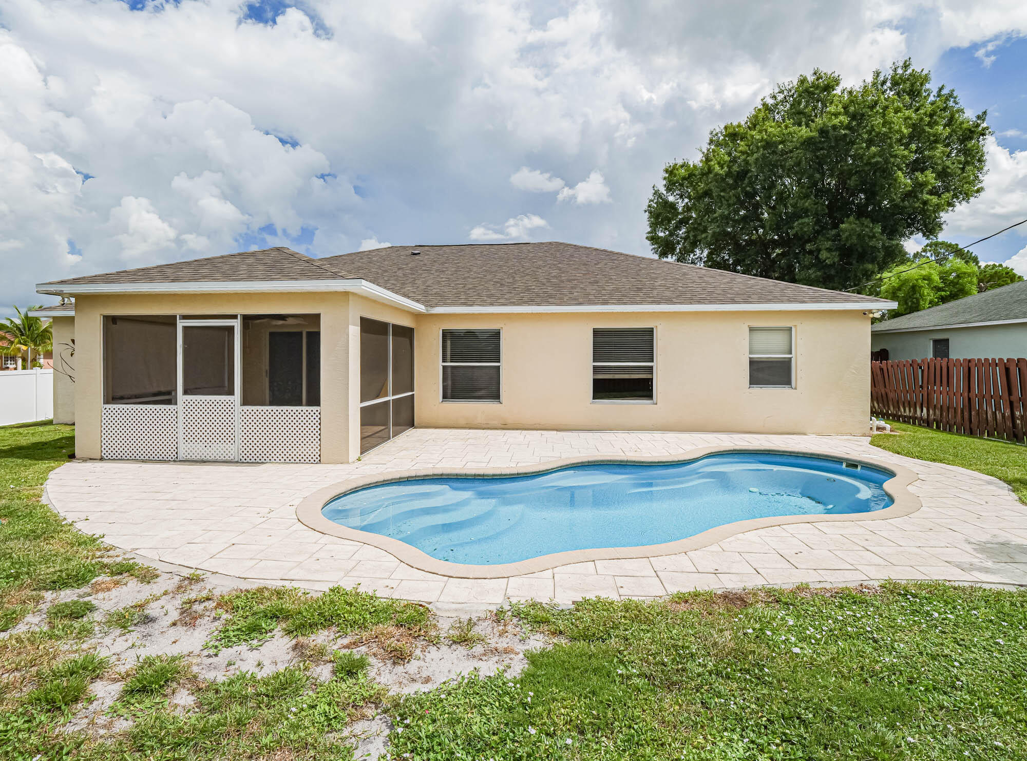 696 Southwest Jada Road Port St. Lucie, FL 34953 - Photo 35 of 38 46