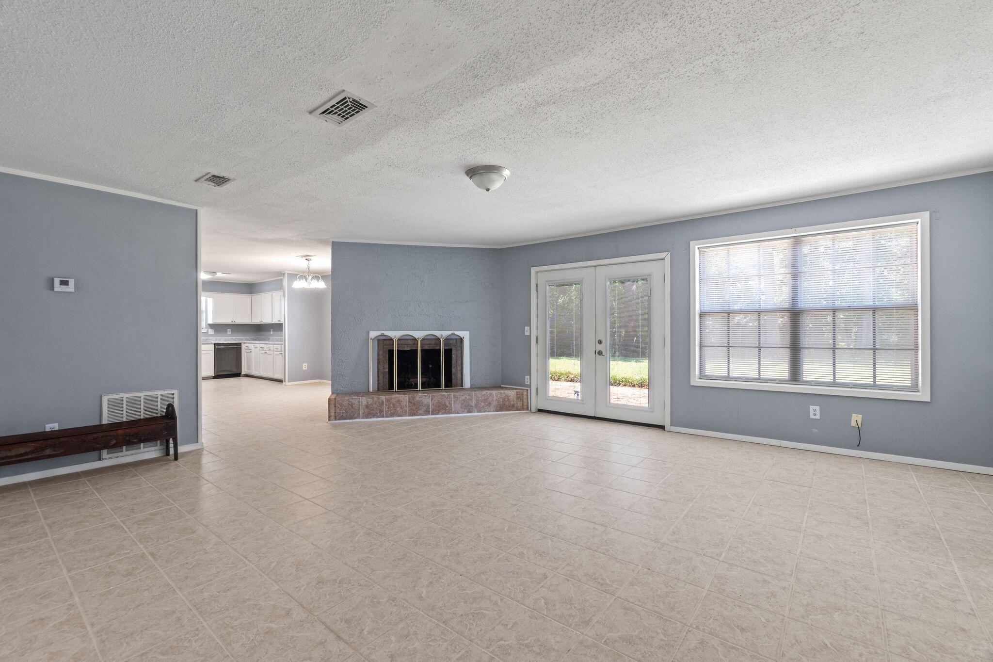 1521 Old Amy Road Laurel, MS 39440 - Photo 13 of 41 Gallery Image 13
