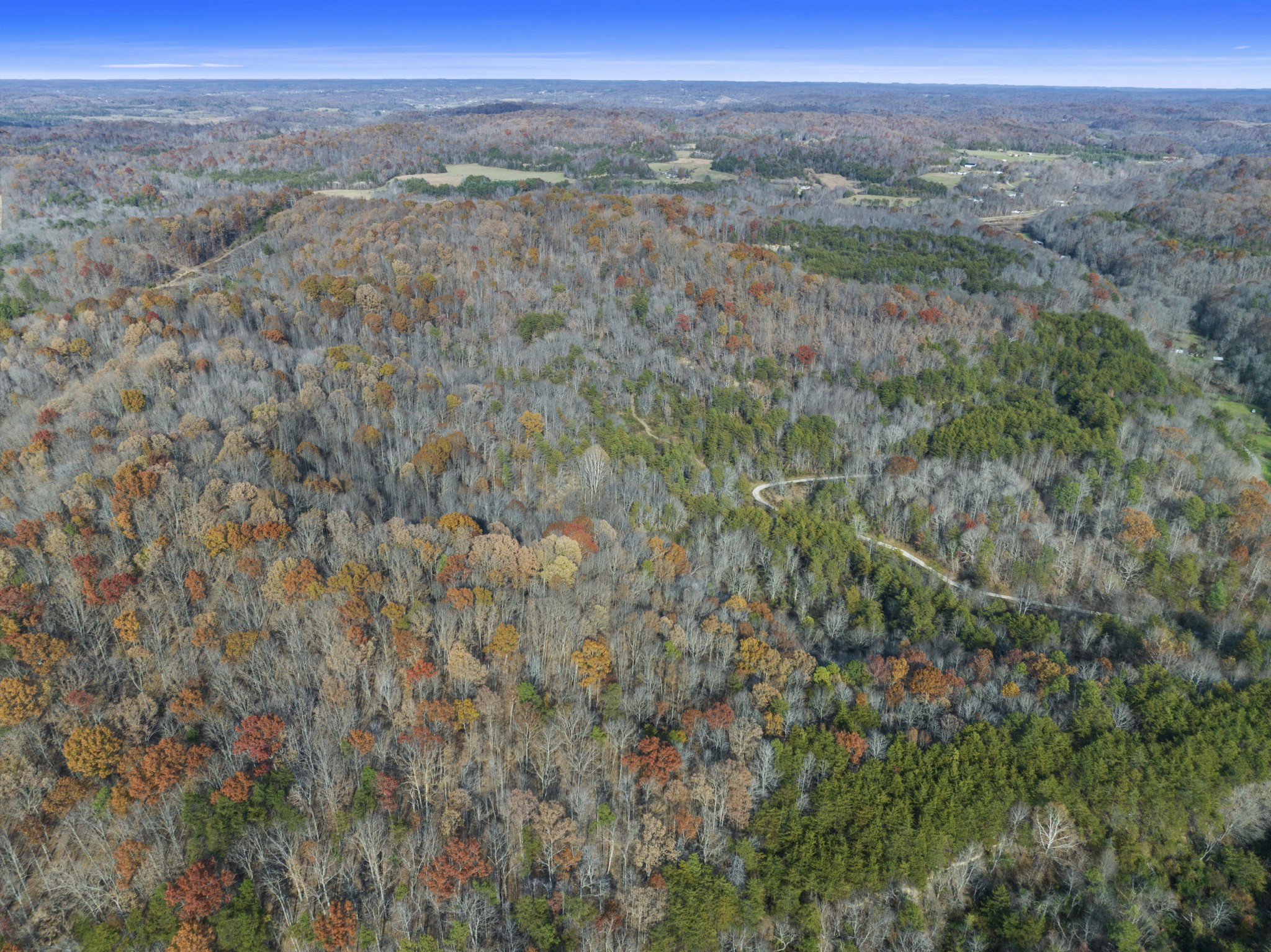 0 Slate Lick Road London, KY 40741 - Photo 11 of 35 a view of city with lush green forest