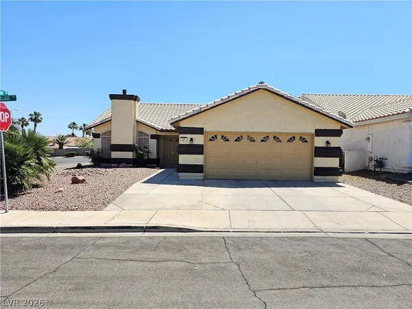$2,050 | 81 Moonlight Village Lane, Henderson, NV 89012