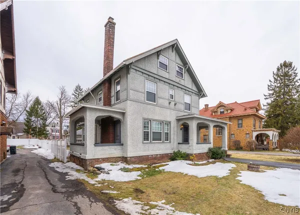 $309,900 | 114 Memorial Parkway, Utica, NY 13501