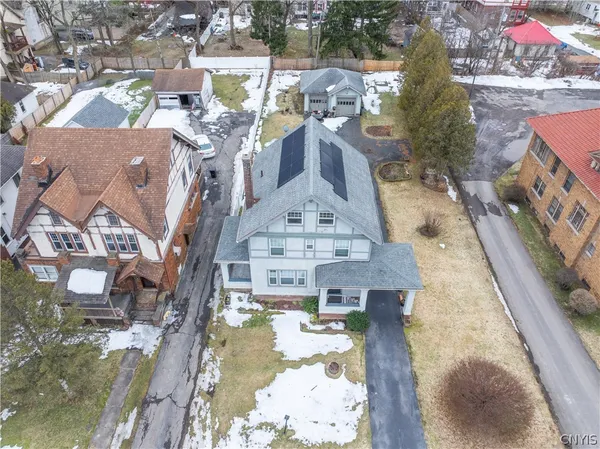 $309,900 | 114 Memorial Parkway, Utica, NY 13501