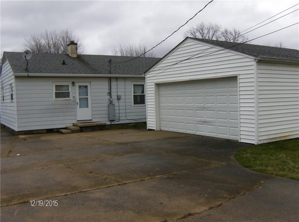 205 East McKenzie Road Greenfield, IN 46140 - Photo 2 of 13 Gallery Image 2