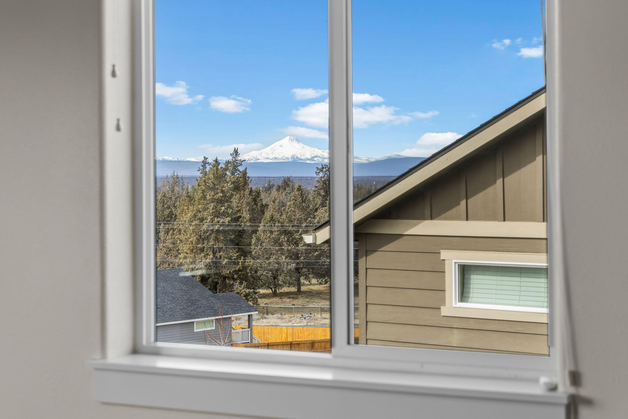 2457 Southwest 45th Street Redmond, OR 97756 - Photo 50 of 78 2026_02_26_2457_sw_45th_st_rdm-41