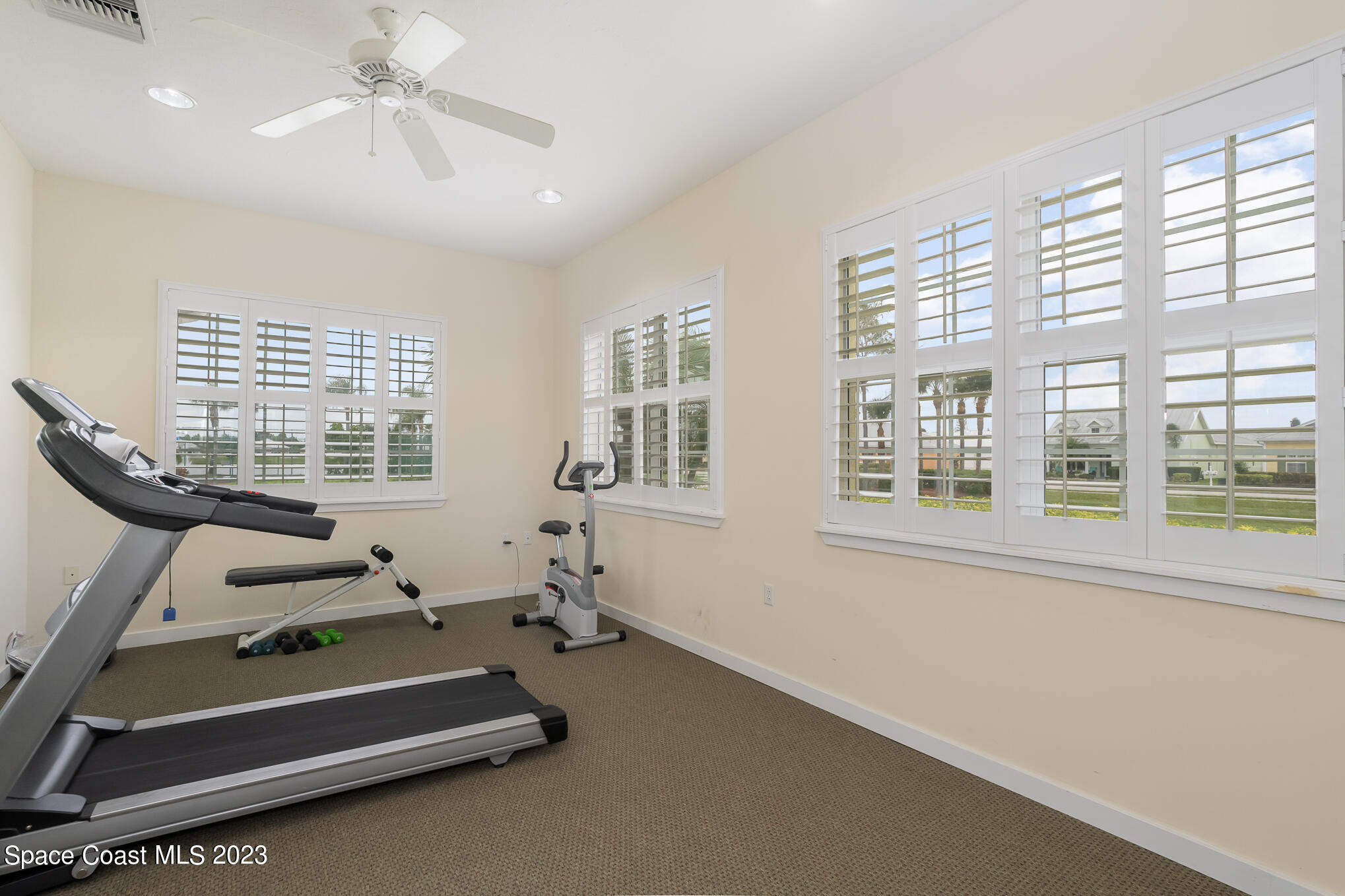 448 Lorelei Avenue Melbourne, FL 32901 - Photo 26 of 31 a room with furniture and windows
