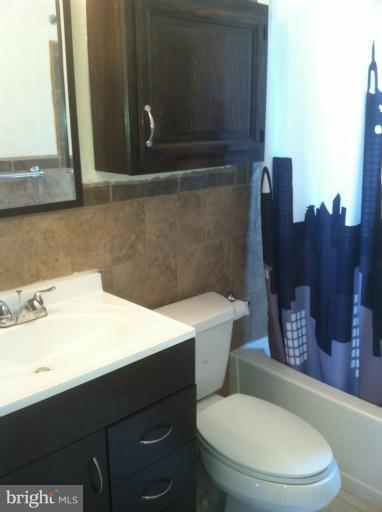 3105 Arundel Road Mount Rainier, MD 20712 - Photo 3 of 6 Updated Bath