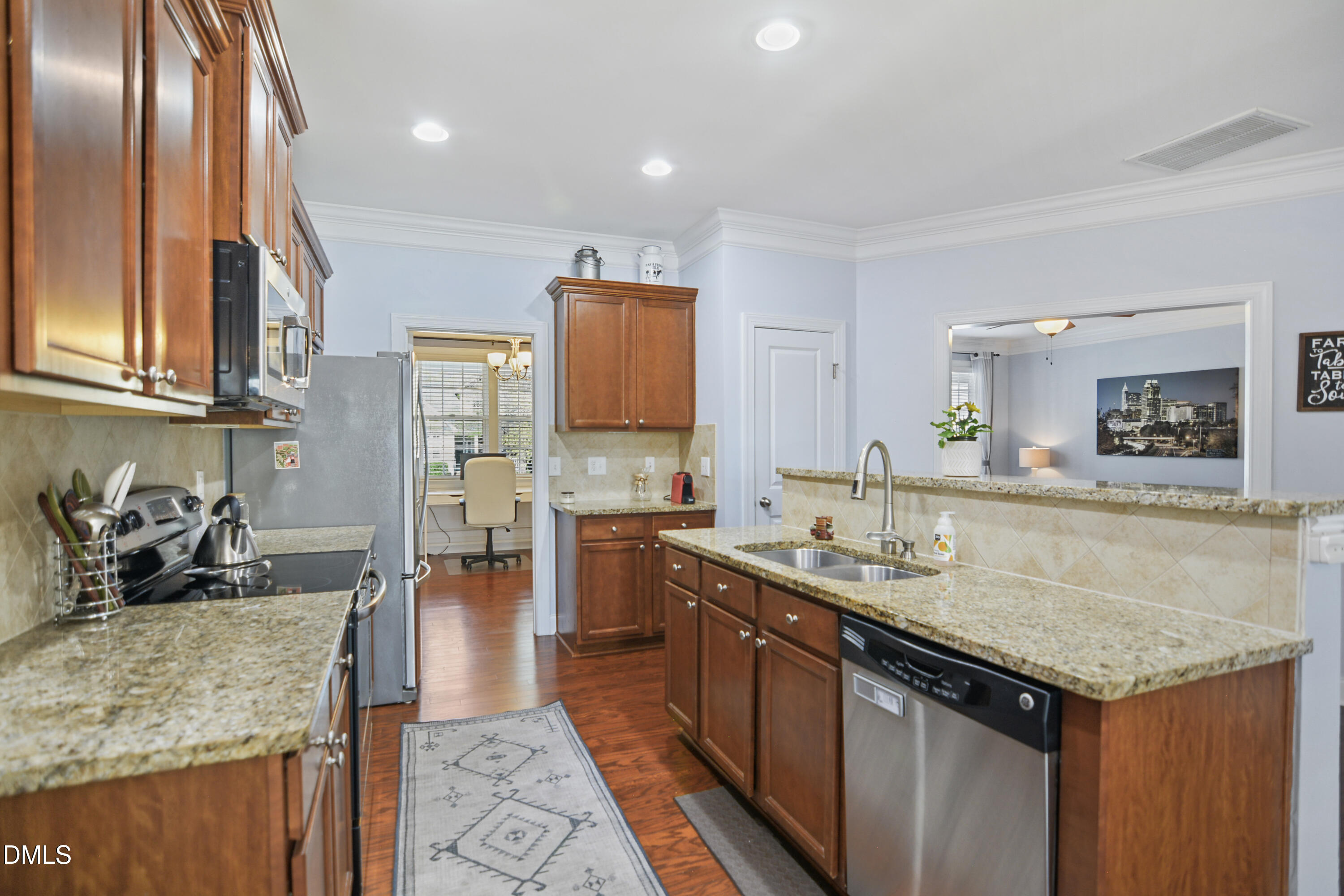 649 Democracy Street Raleigh, NC 27603 - Photo 10 of 36 09