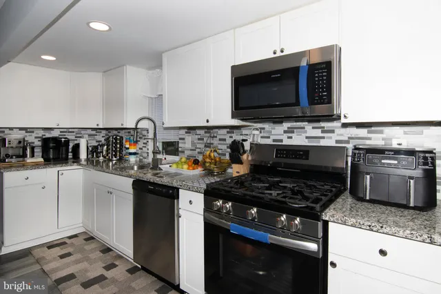 $315,000 | 308 North West Boulevard, Landisville, NJ 08326