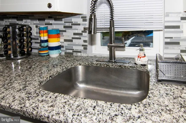 $315,000 | 308 North West Boulevard, Landisville, NJ 08326